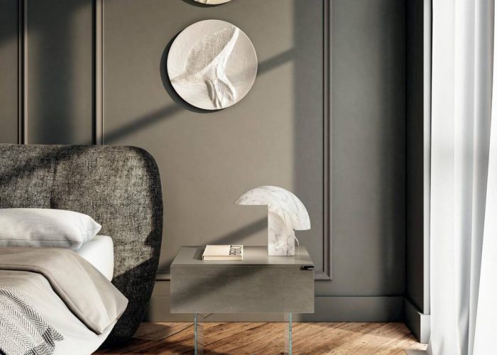 comodino-moderno-con-gambe-in-vetro-or-comodino-36e8-or-lago
